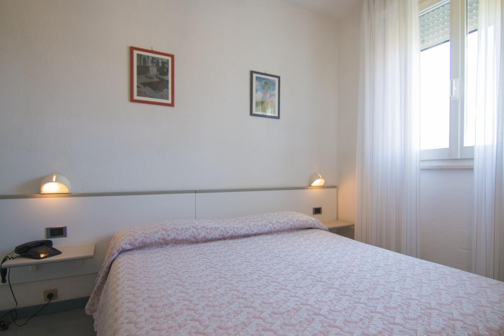 B&B Hotel Souvenir Cesenatico Δωμάτιο φωτογραφία